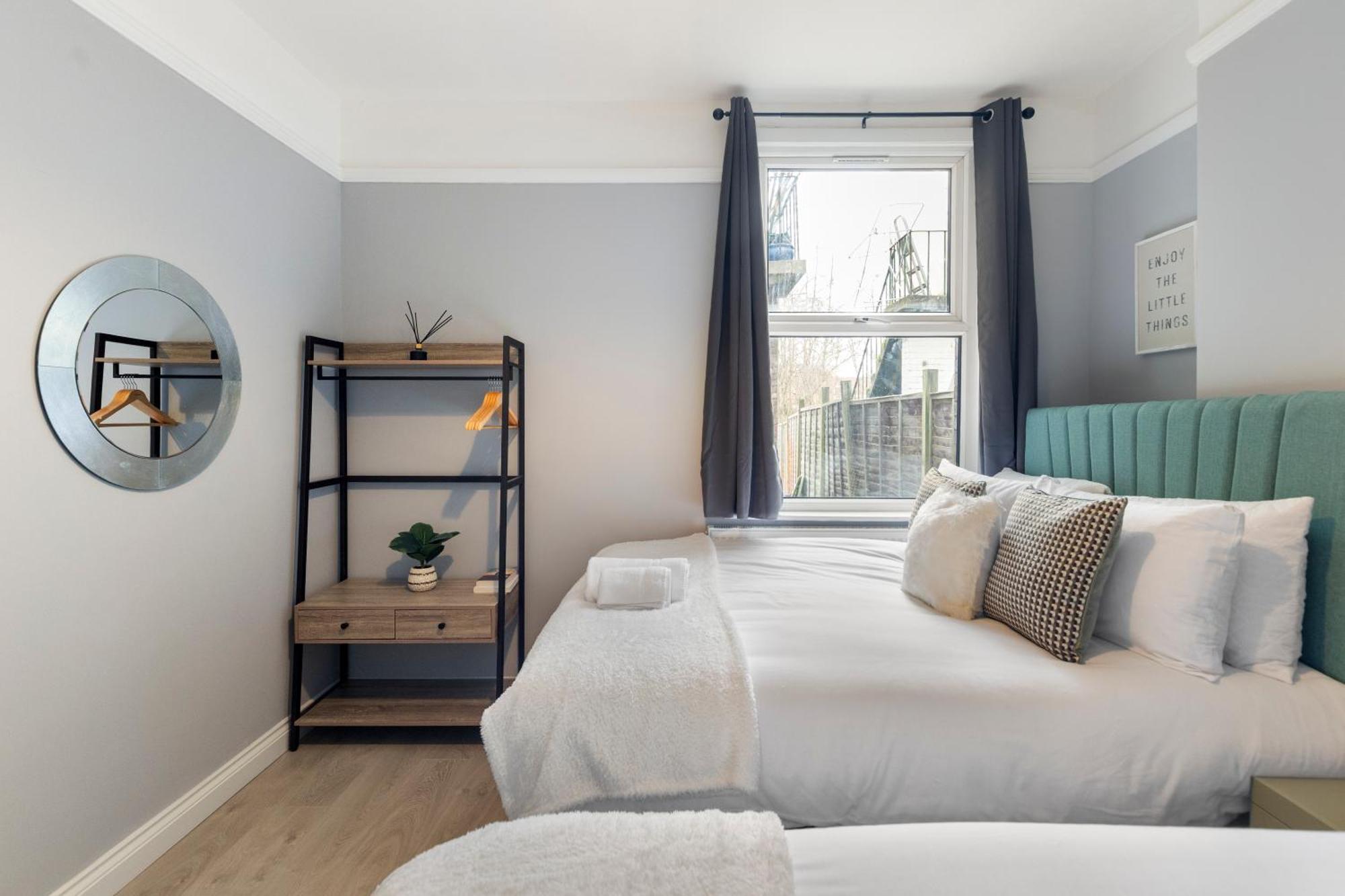 Wembley Haven - 2 Bdr - Sleeps 9 Appartamento Londra