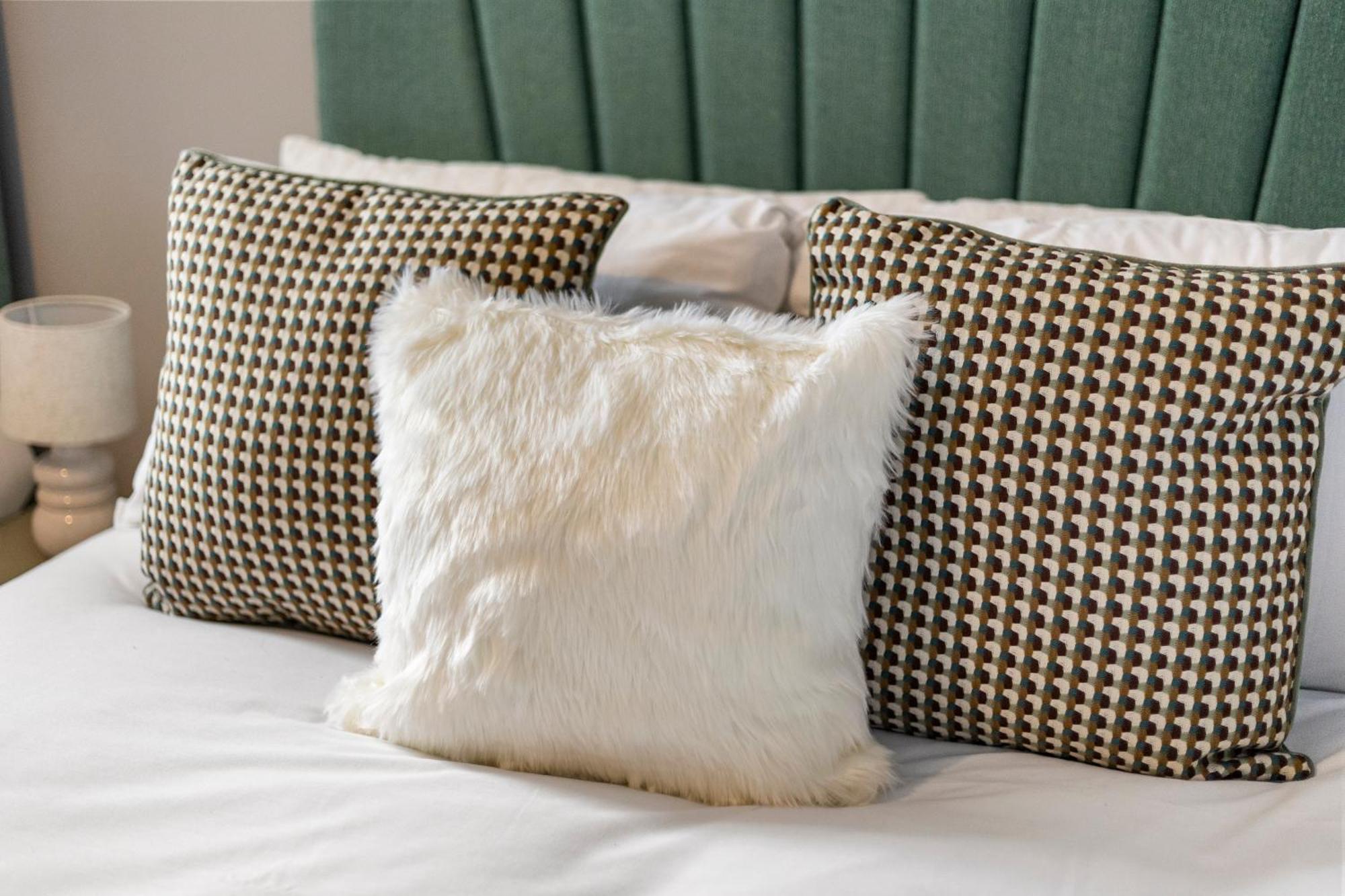 Wembley Haven - 2 Bdr - Sleeps 9 * Londra